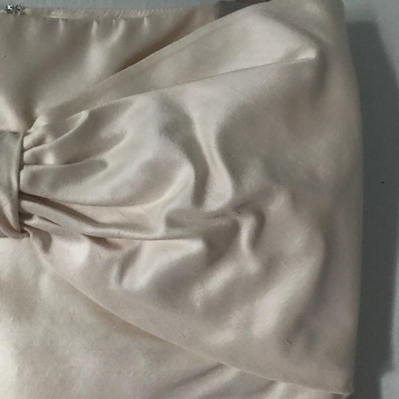 SOLD🎈🎈🎈🎈🎈🎈🎈🎈🎈🎈Valentino Skirt,New With Tags,Size 2,Cream,A-line - Picture 4 of 14